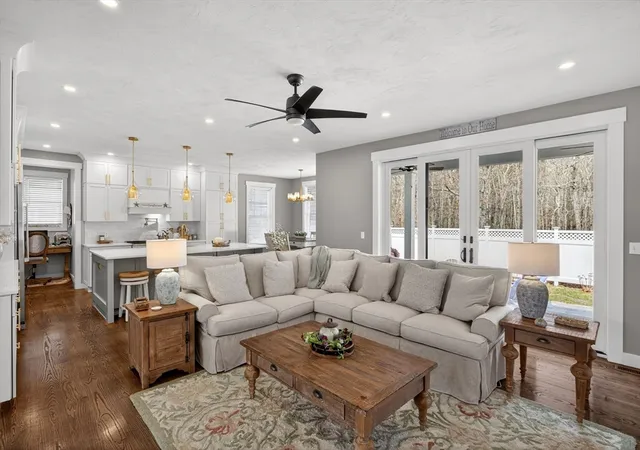 4th image of 79 Neshobe Rd, Mashpee, MA 02649 | MLS# 73497048