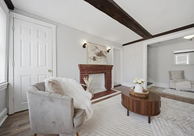 Listing Photo 4 - Condo for sale in building located at 59 Lancaster St, Leominster, MA 01453