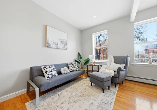 3rd image of 469 Shawmut Ave #1, Boston, MA 02118 | MLS# 73490666