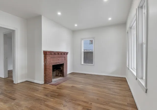 Photo 4 of Single family home for sale at 25 Tremont St, Brockton, MA 02301 | MLS# 73492650 | Listing updated on 2026-09-18