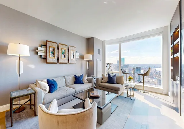 4th image of 240 Devonshire St #4505, Boston, MA 02110 | MLS# 73546930