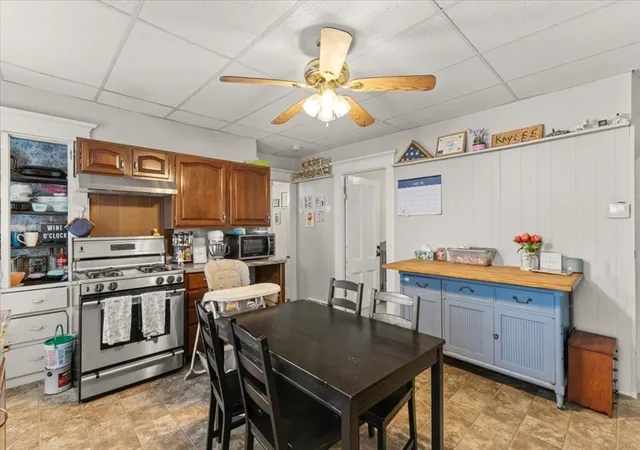 Photo 4 of Sale Pending at 213 Austin St, New Bedford, MA 02740 | MLS# 73567248 | Listing updated on 2026-10-06
