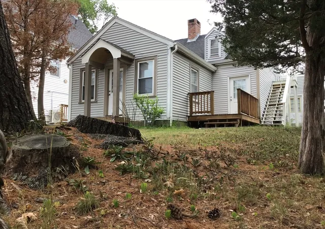 Photo 2 of Sale Pending at 52 Sea St, Weymouth, MA 02191 | MLS# 73542365 | Listing updated on 2026-09-02
