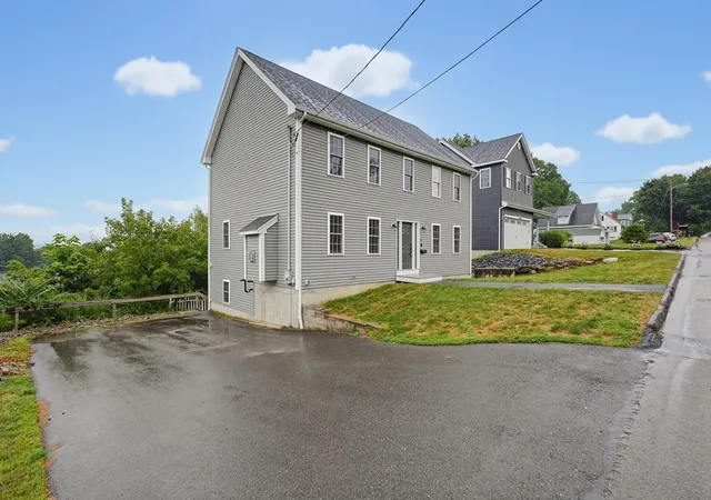 2nd image of 18 Bullard Ave, Worcester, MA 01605 | MLS# 73553422