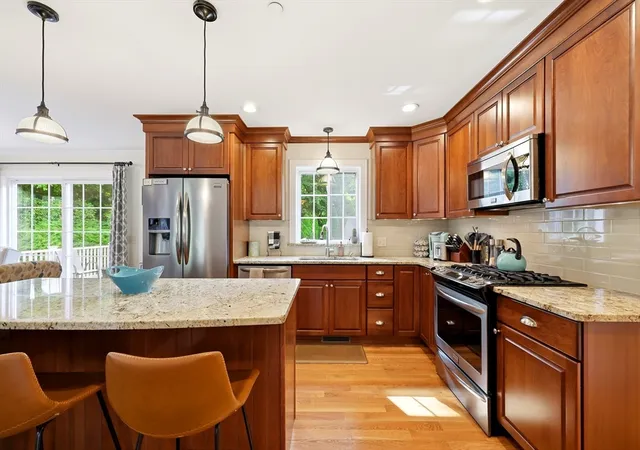 Homes for sale in Wilbraham, MA | 4 N Hills Ln, Wilbraham, MA 01095 | MLS# 73537247