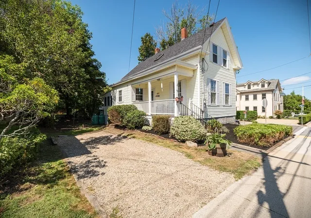 Photo 2 of Sale Pending at 40 Broadway, Rockport, MA 01966 | MLS# 73564869 | Listing updated on 2026-09-07