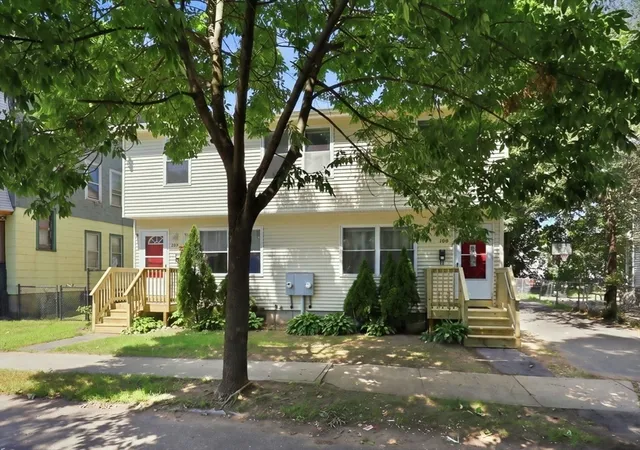 42nd image of 104 106 Quincy St, Springfield, MA 01109 | MLS# 73566137