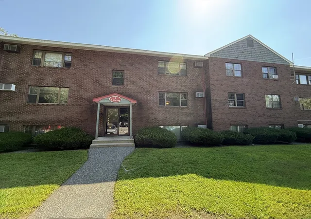 1st image of 15 Spencer Rd #26E, Boxborough, MA 01719 | MLS# 73566237