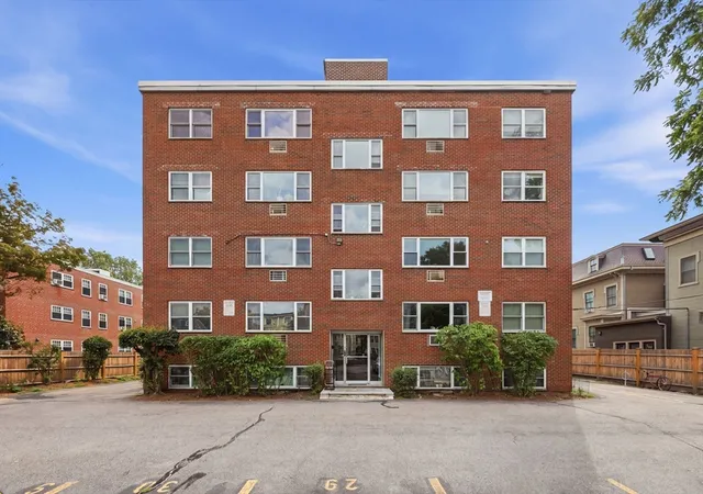 2nd image of 269 Harvard St, Cambridge, MA 02139