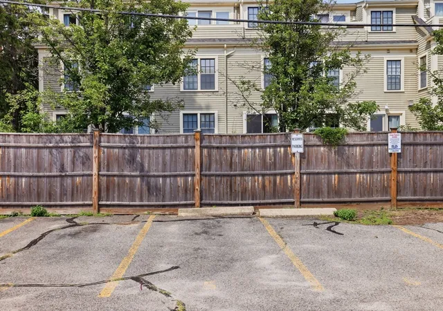 25th image of 269 Harvard St #14, Cambridge, MA 02139 | MLS# 73559331