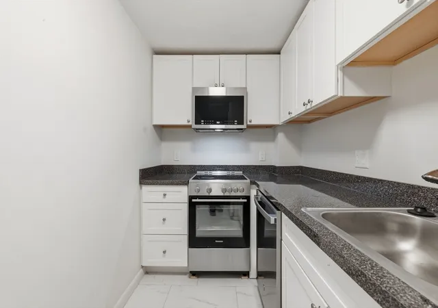 5th image of 269 Harvard St, Cambridge, MA 02139