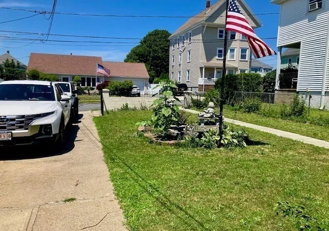 2nd image of 76 Capitol St, New Bedford, MA 02744 | MLS# 73548046
