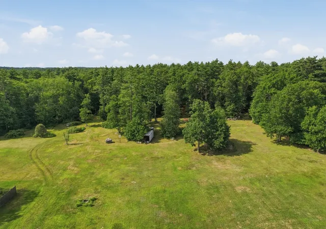 1st image of 361a County Rd, Hanson, MA 02341 | MLS# 73558989