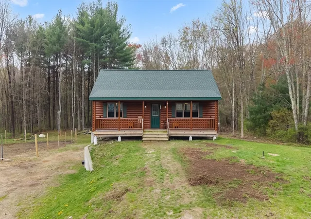 Homes for sale in Dudley, MA | 22 Carpenter, Dudley, MA 01571 | MLS# 73513359