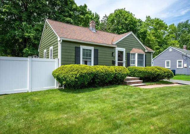 Homes for sale in Abington, MA | 55 Clapp, Abington, MA 02351 | MLS# 73529033