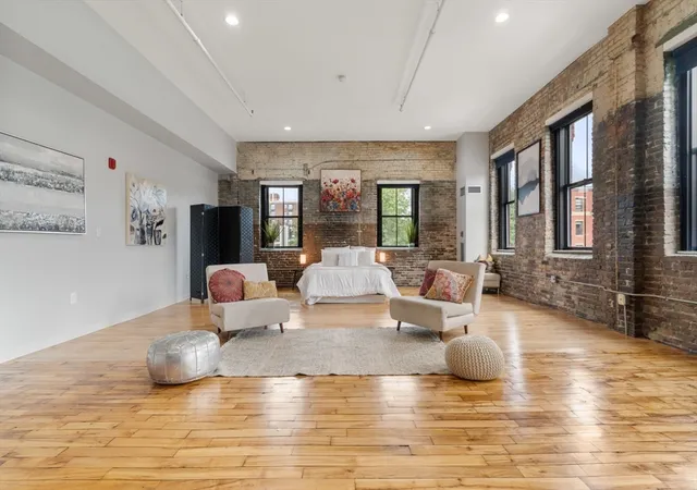 1st image of 70 72 Northampton St #200A, Boston, MA 02118 | MLS# 73561131