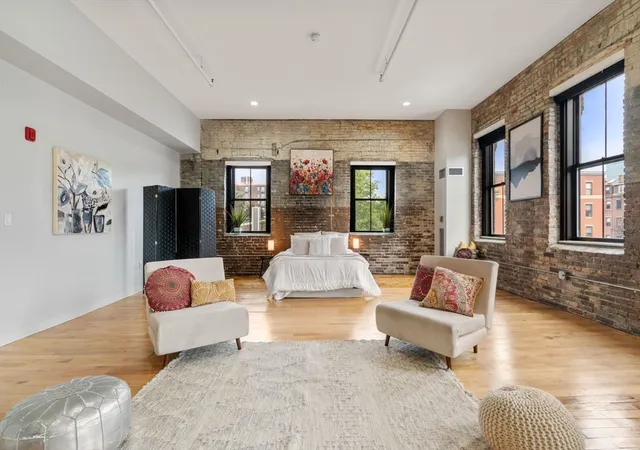 3rd image of 70-72 Northampton St #200A, Boston, MA 02118 | MLS# 73561131