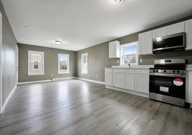 28th image of 150 Blackmer St, New Bedford, MA 02744 | MLS# 73456899