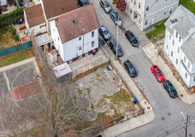 5th image of 150 Blackmer St, New Bedford, MA 02744 | MLS# 73456899