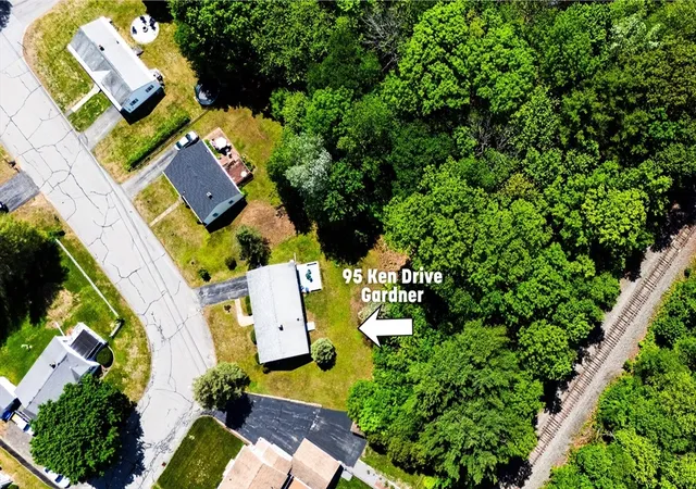 Homes for sale in Gardner, MA | 95 Ken Dr, Gardner, MA 01440 | MLS# 73526670