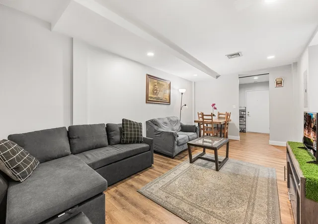 Photo 3 of Sale Pending at 10 Weston Ave #112, Quincy, MA 02170 | MLS# 73552569 | Listing updated on 2026-08-31