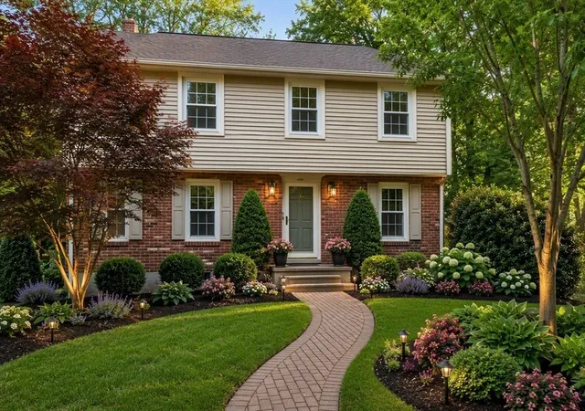 1st image of 11 Bacon Rd, Framingham, MA 01701 | MLS# 73550707