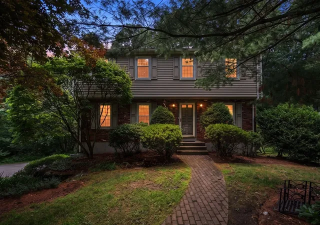 34th image of 11 Bacon Rd, Framingham, MA 01701 | MLS# 73550707