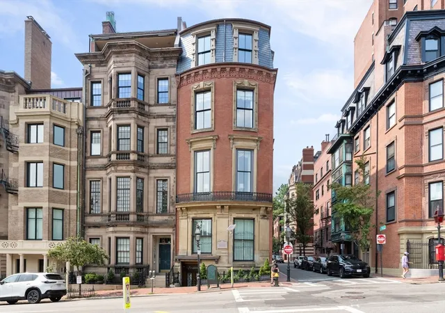 1st image of 50 Beacon Street #4, Boston, MA 02108 | MLS# 73564471