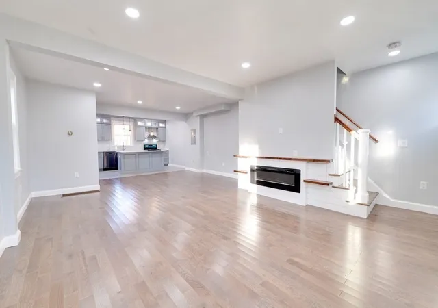 4th image of 67-69 Sanford St, Mattapan, MA 02126 | MLS# 73557730