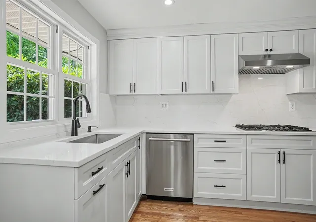 Photo 3 of Sale Pending at 31 Lakeshore Dr, Hudson, MA 01749 | MLS# 73565838 | Listing updated on 2026-09-29