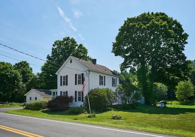 Photo 3 of Single family home for sale at 666 Montgomery Rd, Westfield, MA 01085 | MLS# 73550163 | Listing updated on 2026-10-03