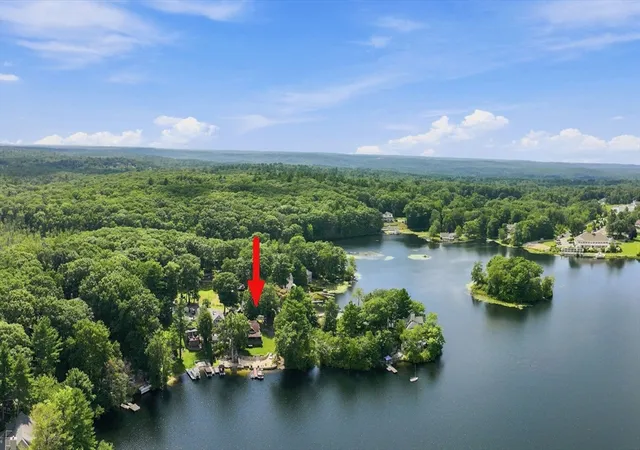 42nd image of 53 Kinsley Ln, Mendon, MA 01756 | MLS# 73564381
