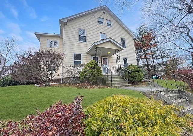 Homes for sale in Worcester, MA | 80 Delmont Ave, Worcester, MA 01604 | MLS# 73512413