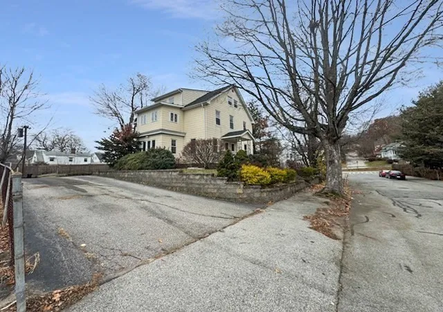 Homes for sale in Worcester, MA | 80 Delmont Ave, Worcester, MA 01604 | MLS# 73512413