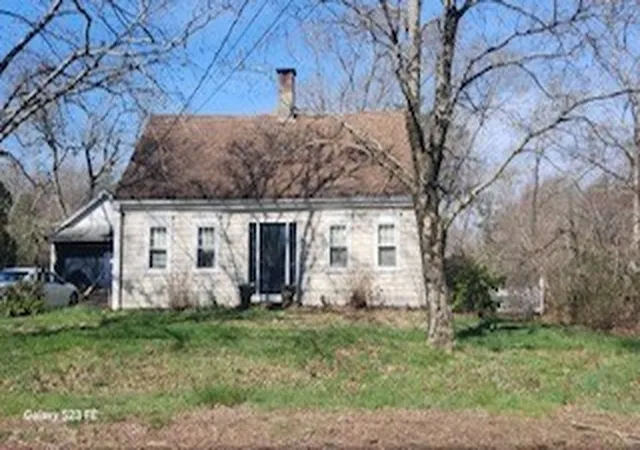 1st image of 426 426a South St, Halifax, MA 02338 | MLS# 73507779