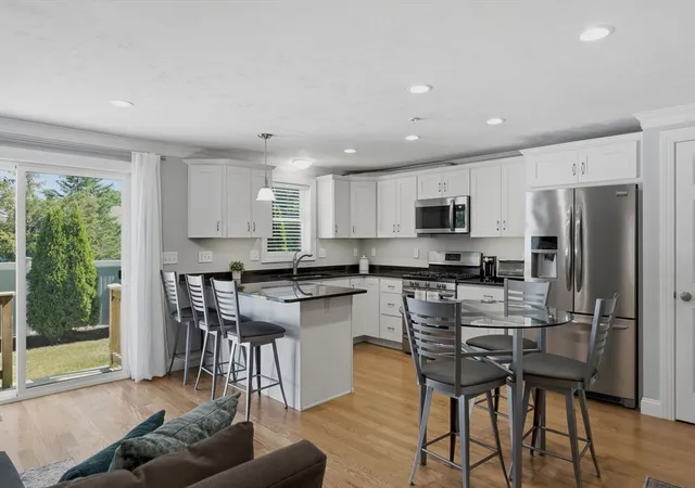 Homes for sale in Hudson, MA | 161 Broad St #2, Hudson, MA 01749 | MLS# 73537914