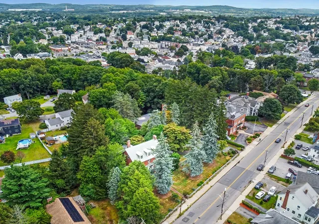 Photo 4 of Sale Pending at 165 Berkeley St, Methuen, MA 01844 | MLS# 73565644 | Listing updated on 2026-10-07