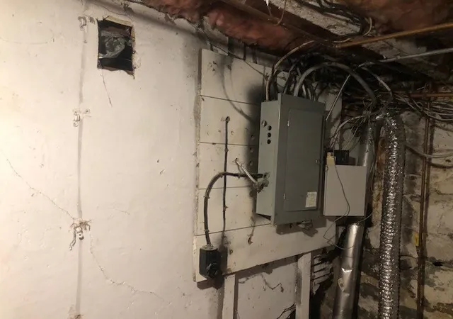 2nd image of 23 Eleventh St, Lowell, MA 01850