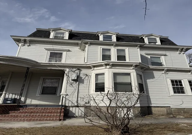5th image of 229 Jackson St, Lawrence, MA 01841 | MLS# 73492347
