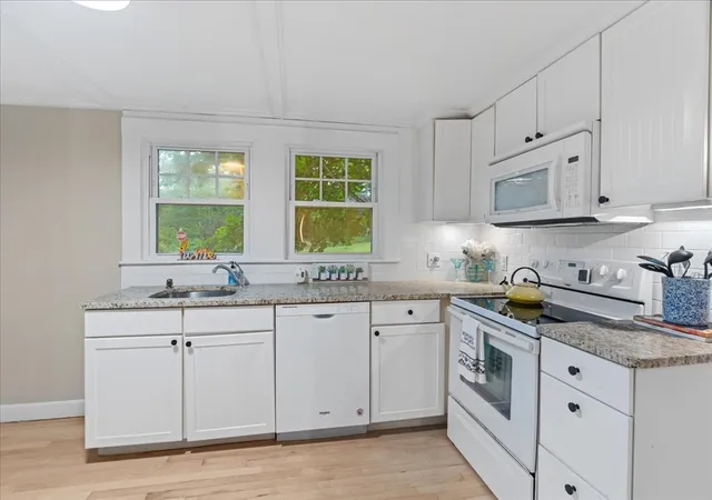 Photo 4 of Sale Pending at 19 Bennett St, Wrentham, MA 02093 | MLS# 73554829 | Listing updated on 2026-09-21