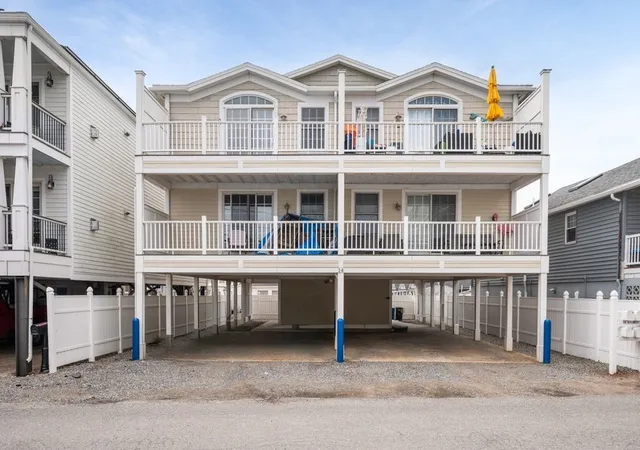 Homes for sale in Salisbury, MA | 14 Atlantic Avenue #D, Salisbury, MA 01952 | MLS# 73492278