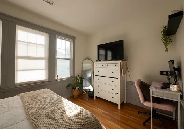 Homes for sale in Boston, MA | 590 Gallivan Blvd, Boston, MA 02124 | MLS# 73539055