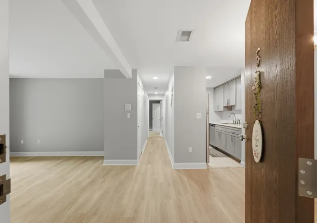 Photo 2 of Condo for sale at 405 Franklin Xing Rd #405, Franklin, MA 02038 | MLS# 73561849 | Listing updated on 2026-09-11