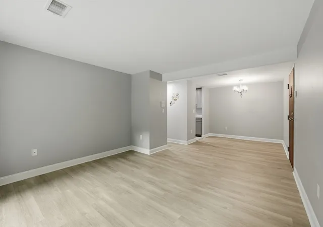 Photo 3 of Condo for sale at 405 Franklin Xing Rd #405, Franklin, MA 02038 | MLS# 73561849 | Listing updated on 2026-09-11