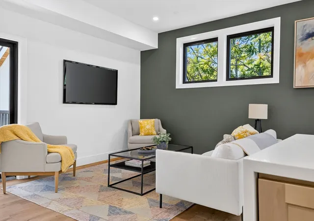 4th image of 24 Spring Hill Terrace #B, Somerville, MA 02143 | MLS# 73551117