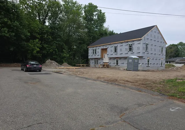 5th image of 132 Falconer Ave, Brockton, MA 02301 | MLS# 73530951