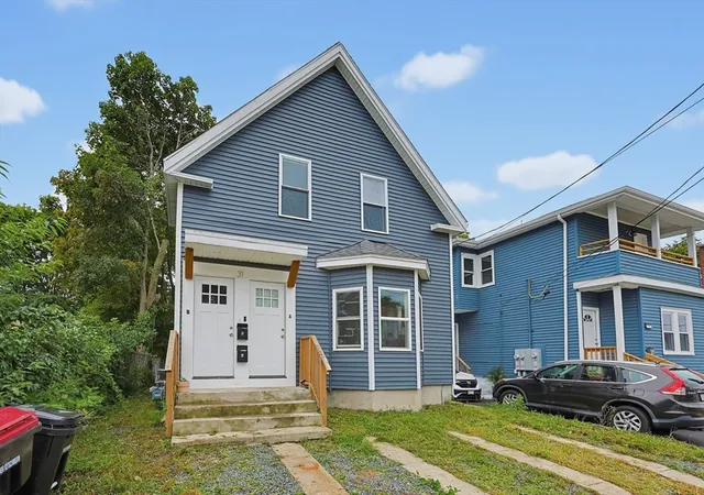 38th image of 31 Saint Casimir Ave, Brockton, MA 02302 | MLS# 73568164