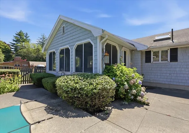 Photo 4 of Sale Pending at 26 Hanover St, Newbury, MA 01951 | MLS# 73561718 | Listing updated on 2026-08-18