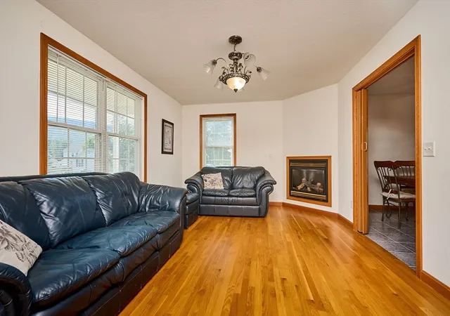 Homes for sale in Easthampton, MA | 28 Admiral Street, Easthampton, MA 01027 | MLS# 73548201