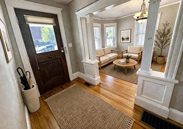 Homes for sale in West Newton, MA | 1581 Washington St #1, West Newton, MA 02465 | MLS# 73537740